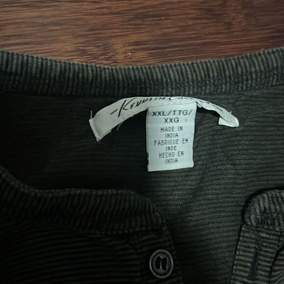 Kenneth Cole - Mens Shirt - XXL - Like New Brown Black Striped Shirt  3 Buttons - Picture 3 of 4